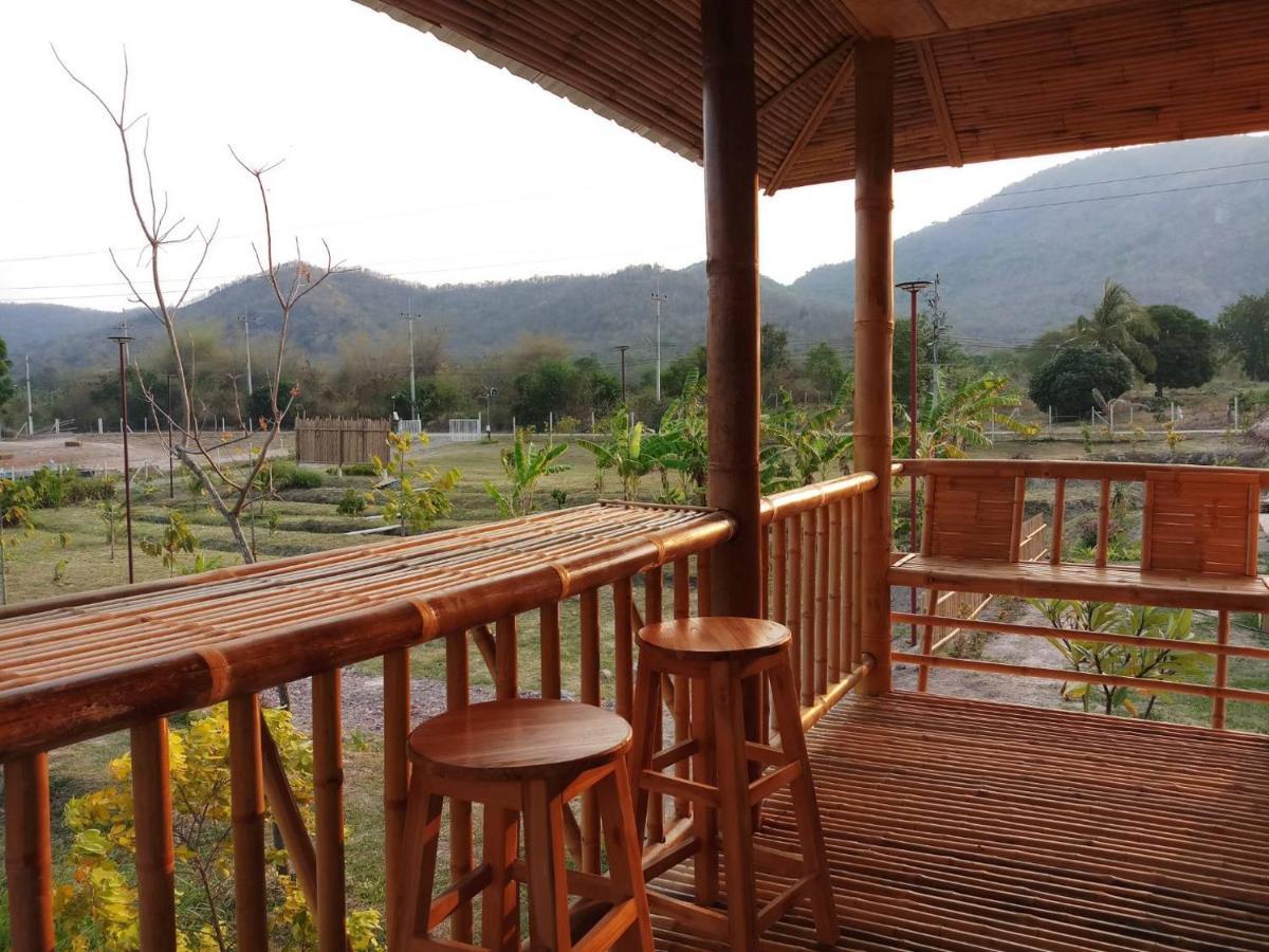 คูณ-เนื่อง ฟาร์ม สเตย์ หัวหิน Koon & Nueang Farm Stay Hua Hin Ban Bo Fai Екстер'єр фото