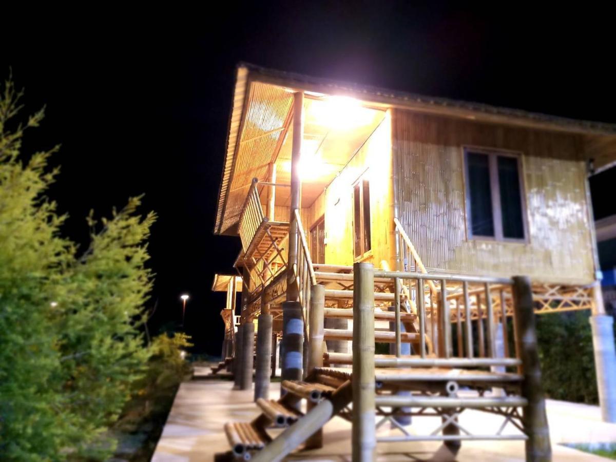 คูณ-เนื่อง ฟาร์ม สเตย์ หัวหิน Koon & Nueang Farm Stay Hua Hin Ban Bo Fai Екстер'єр фото