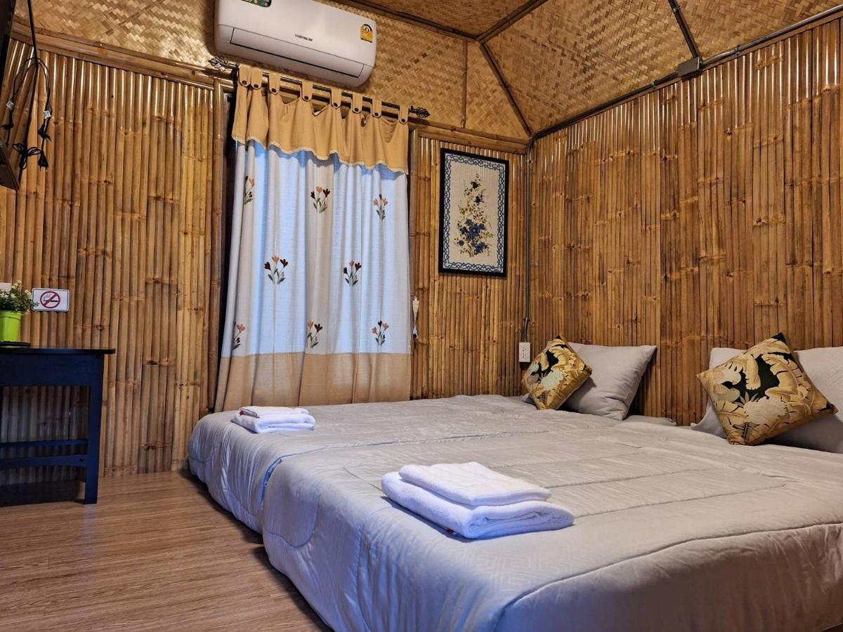 คูณ-เนื่อง ฟาร์ม สเตย์ หัวหิน Koon & Nueang Farm Stay Hua Hin Ban Bo Fai Екстер'єр фото